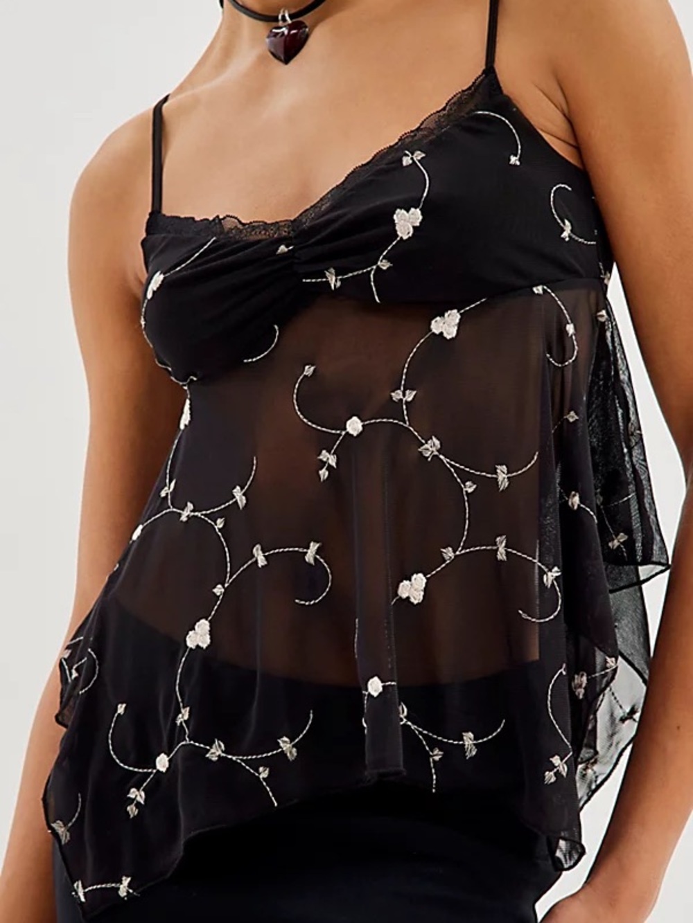 Urban outfitters fairy Maggie floral Embroidered Floral Cami babydoll medium